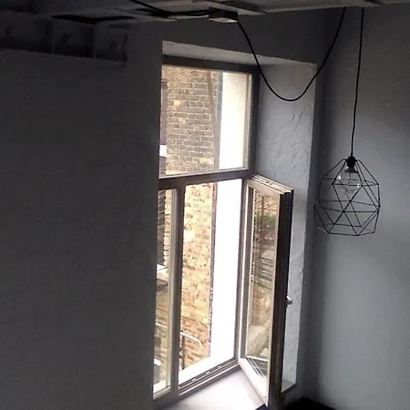 Cozy Loft Studio, One Open Space, In Great Location *